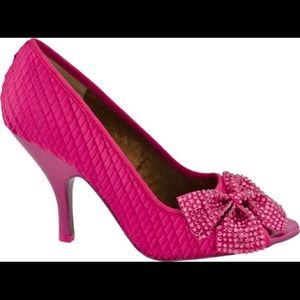 Poetic Licence Spectacle Pink peep toe pumps